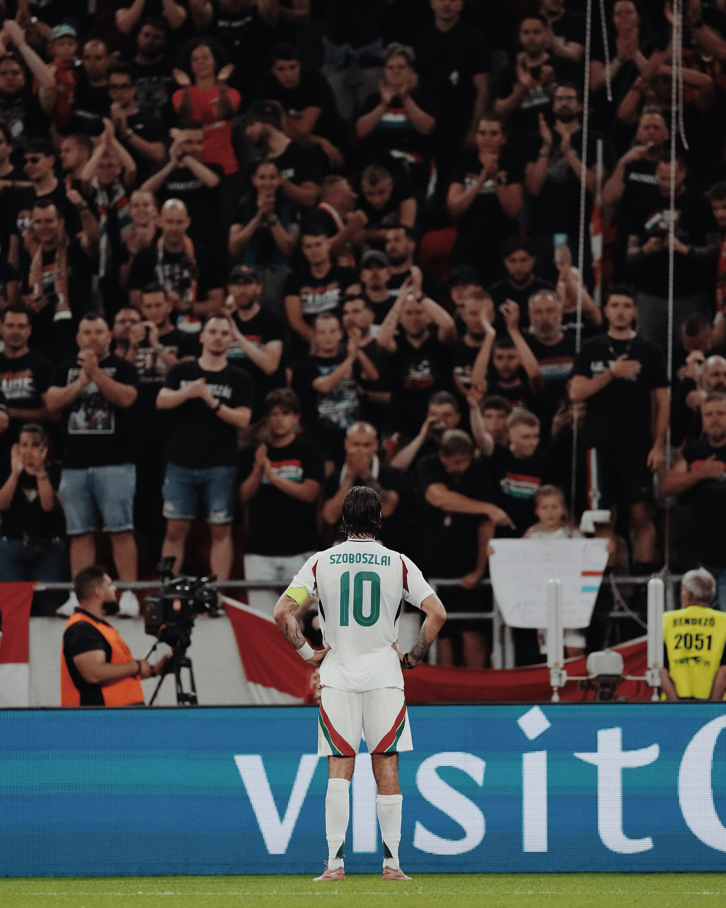 赛日已经结, src, img