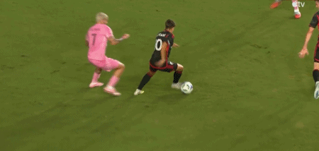 塞尔瓦尼亚, 为球队取得, dingy 塞尔瓦尼亚, 为球队取得, dingy