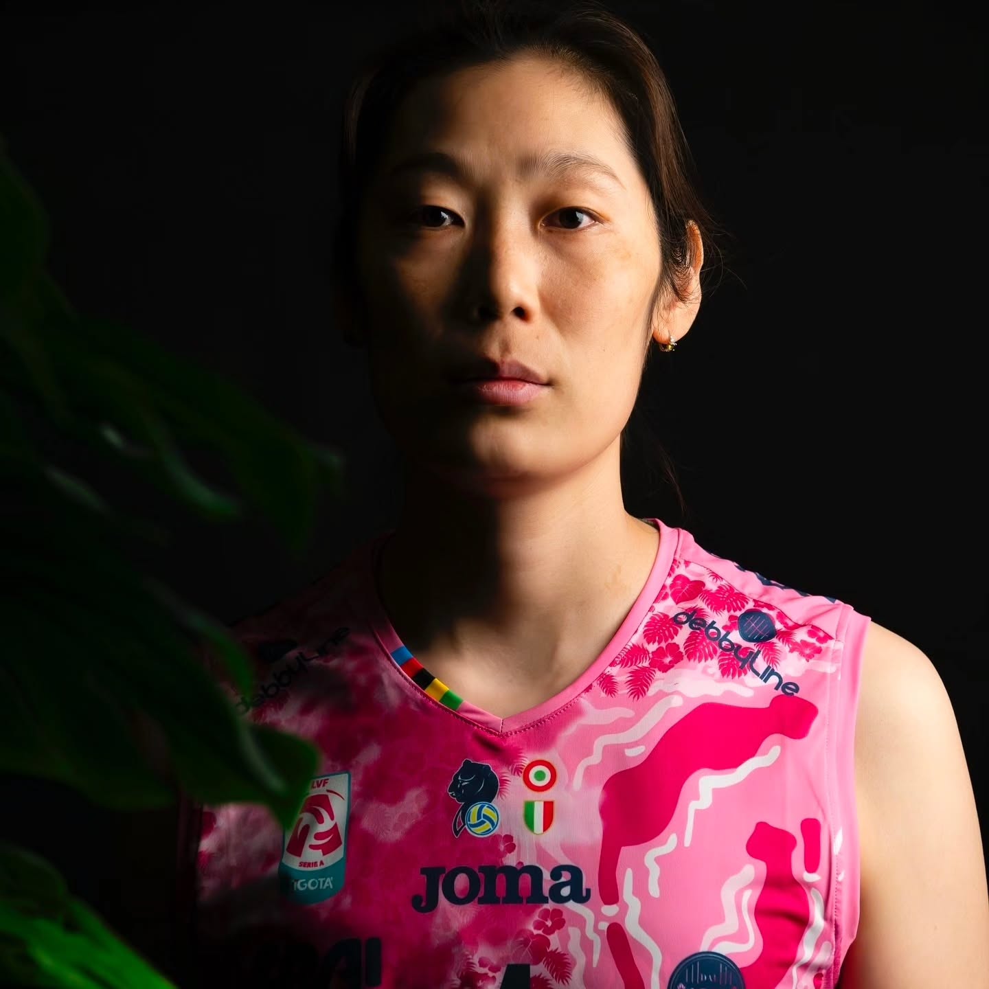 战袍, yid, 女排发布声